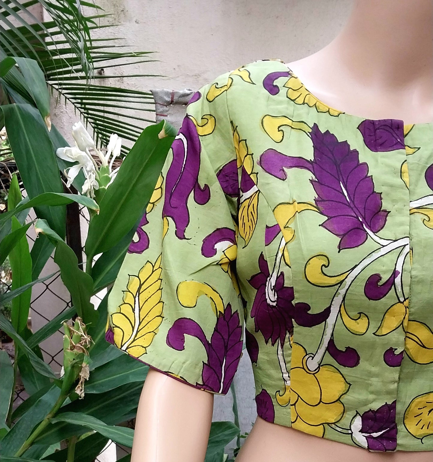 PEACEFUL PISTA: SILK BLOUSE