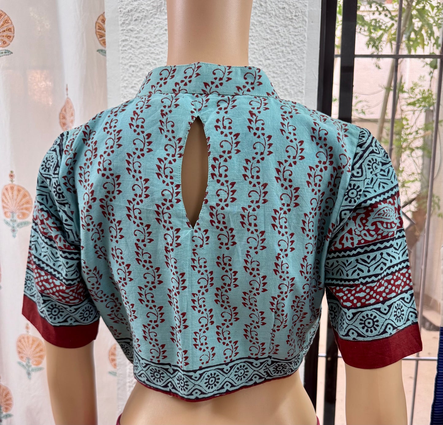 SEAMLESS : BAGH PRINT COTTON BLOUSE