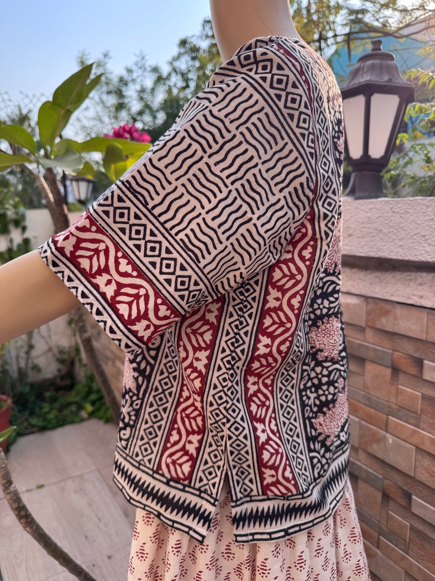 SUMAN : SKIRT AND TOP SET