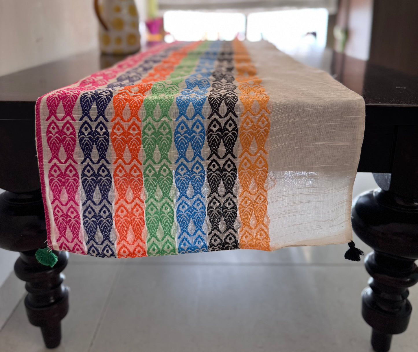 FISH MOTIF COTTON TABLE RUNNER