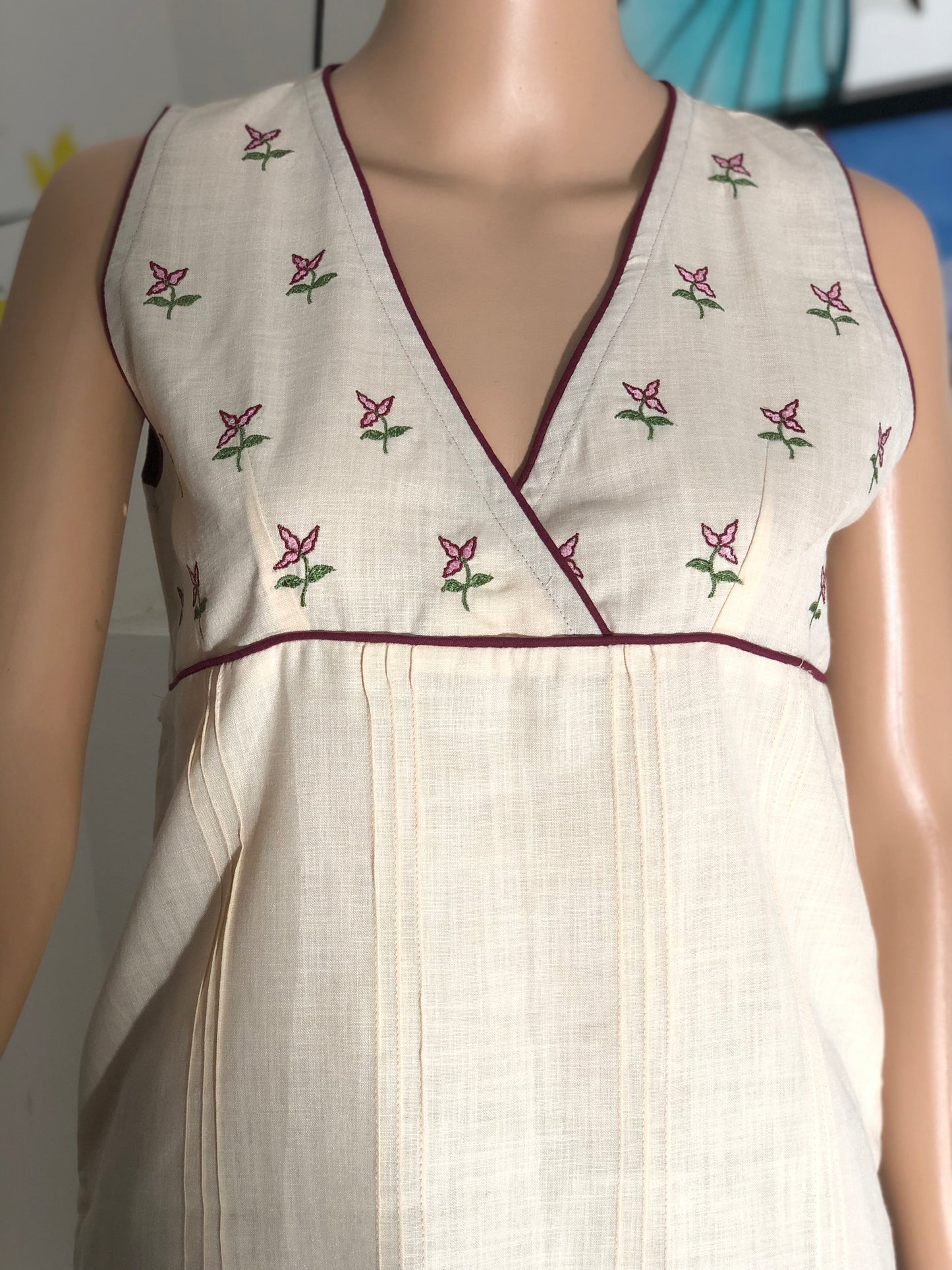 RHYTHM : SLEEVELESS EMBROIDERED COTTON TUNIC