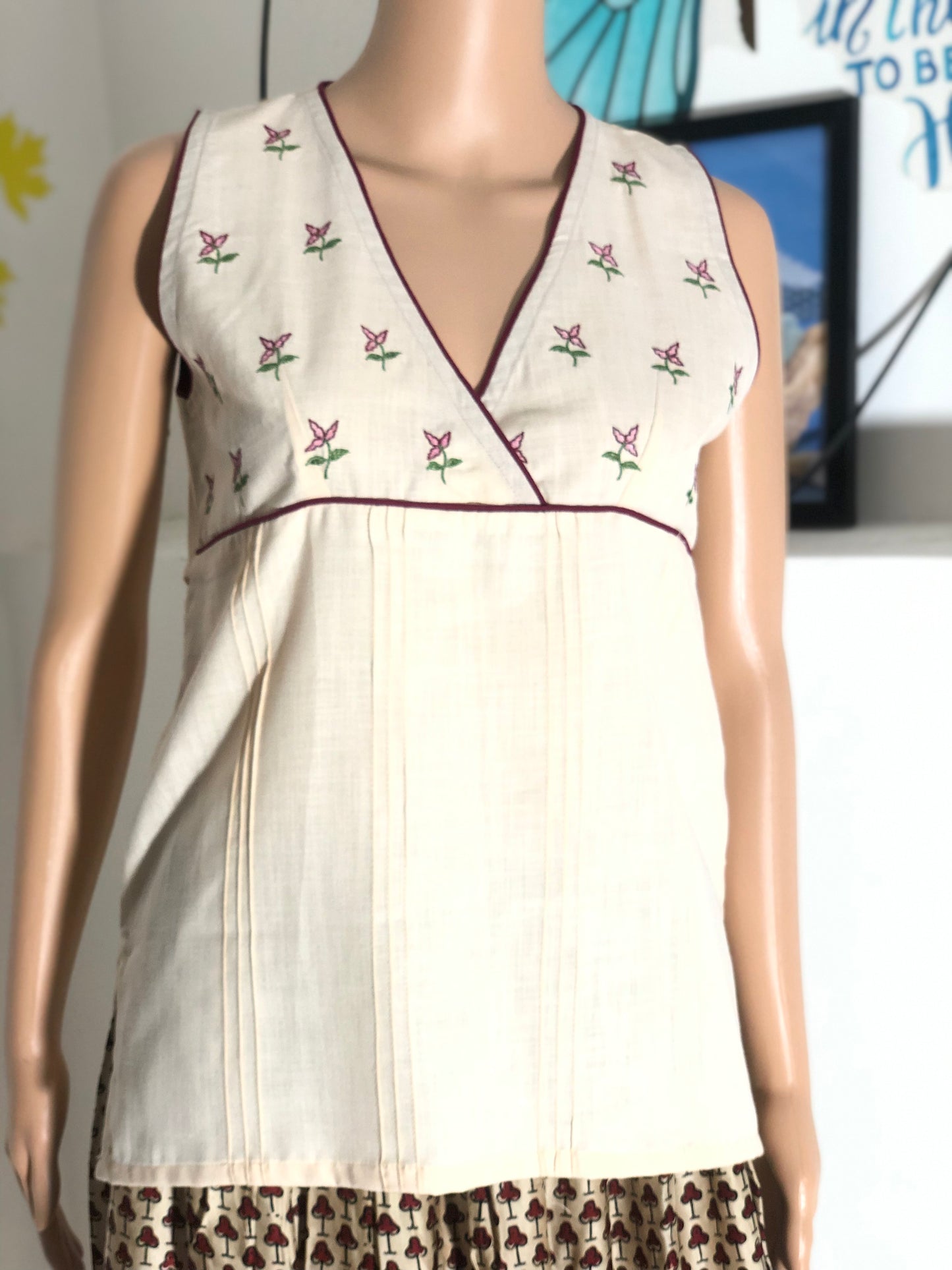 RHYTHM : SLEEVELESS EMBROIDERED COTTON TUNIC
