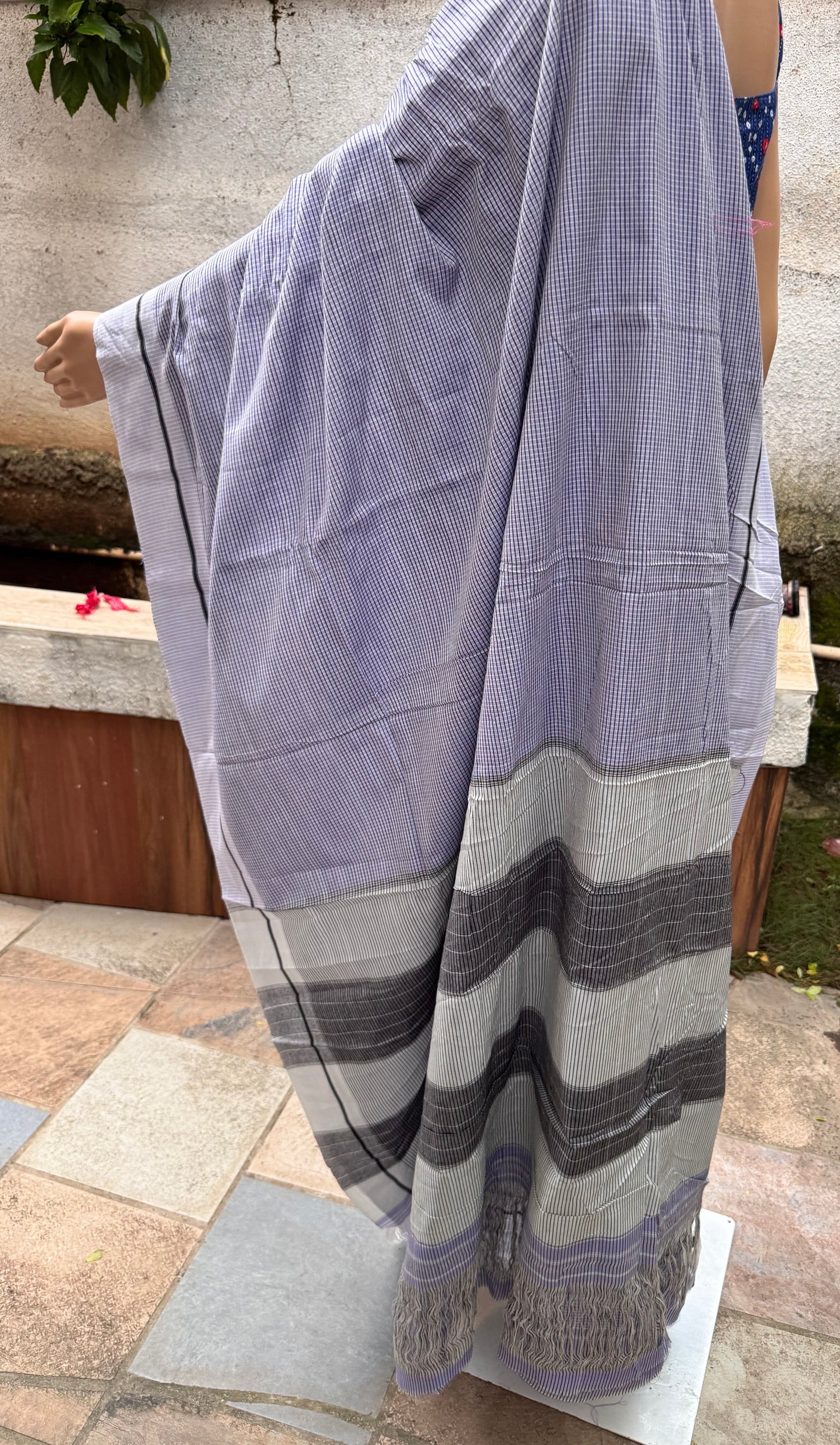 TARA : PATTEDA ANCHU SAREE