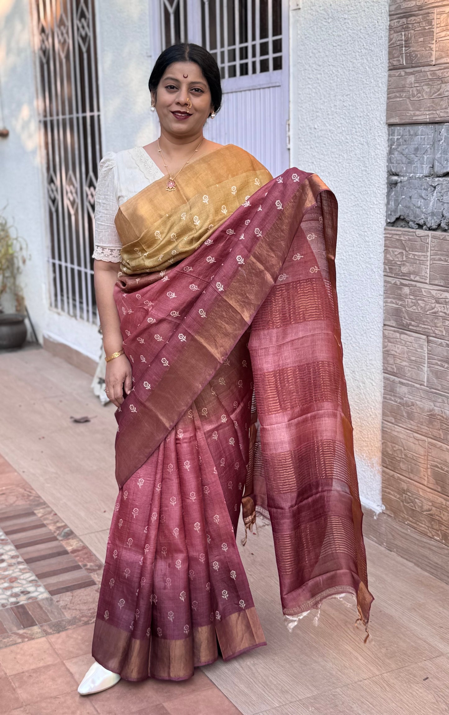KALIKA : SHADED TUSSAR SILK SAREE WITH BLOCK PRINT ZARI BORDER