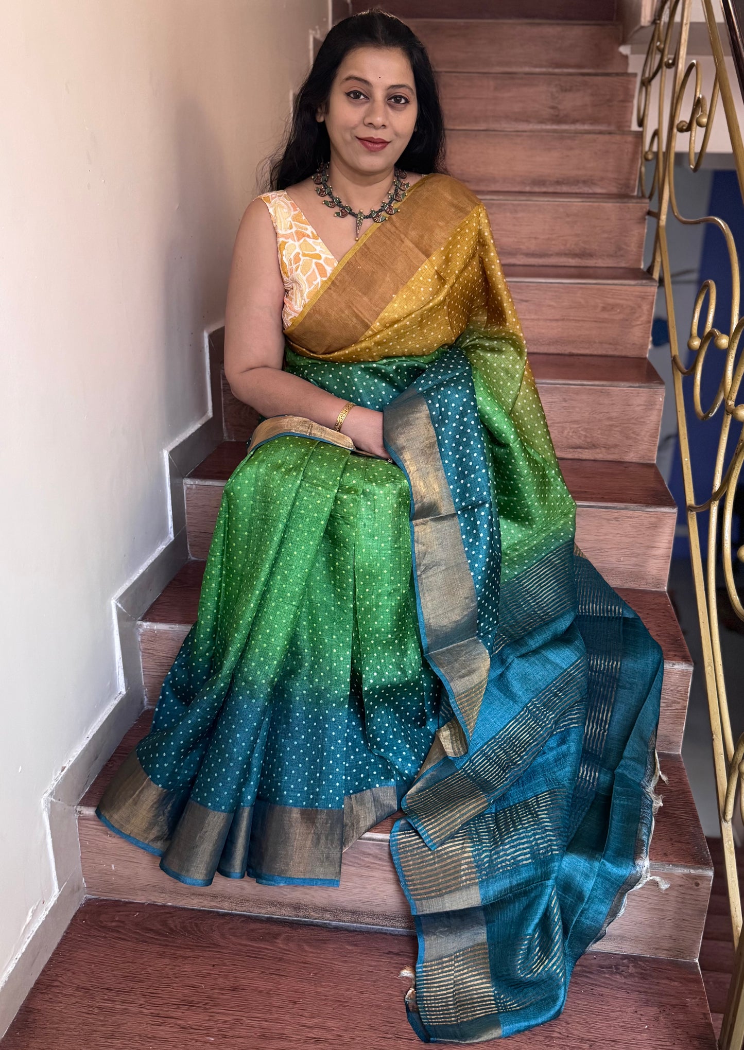 SURUCHI : SHADED TUSSAR SILK SAREE WITH BLOCK PRINT ZARI BORDER