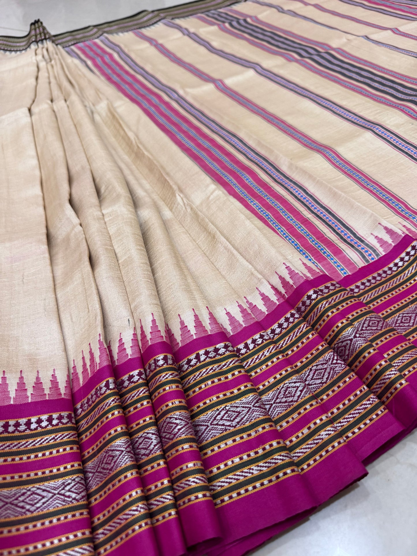CHANCHALA : VIDARBHA TUSSAR KARVATI KINAR SAREE