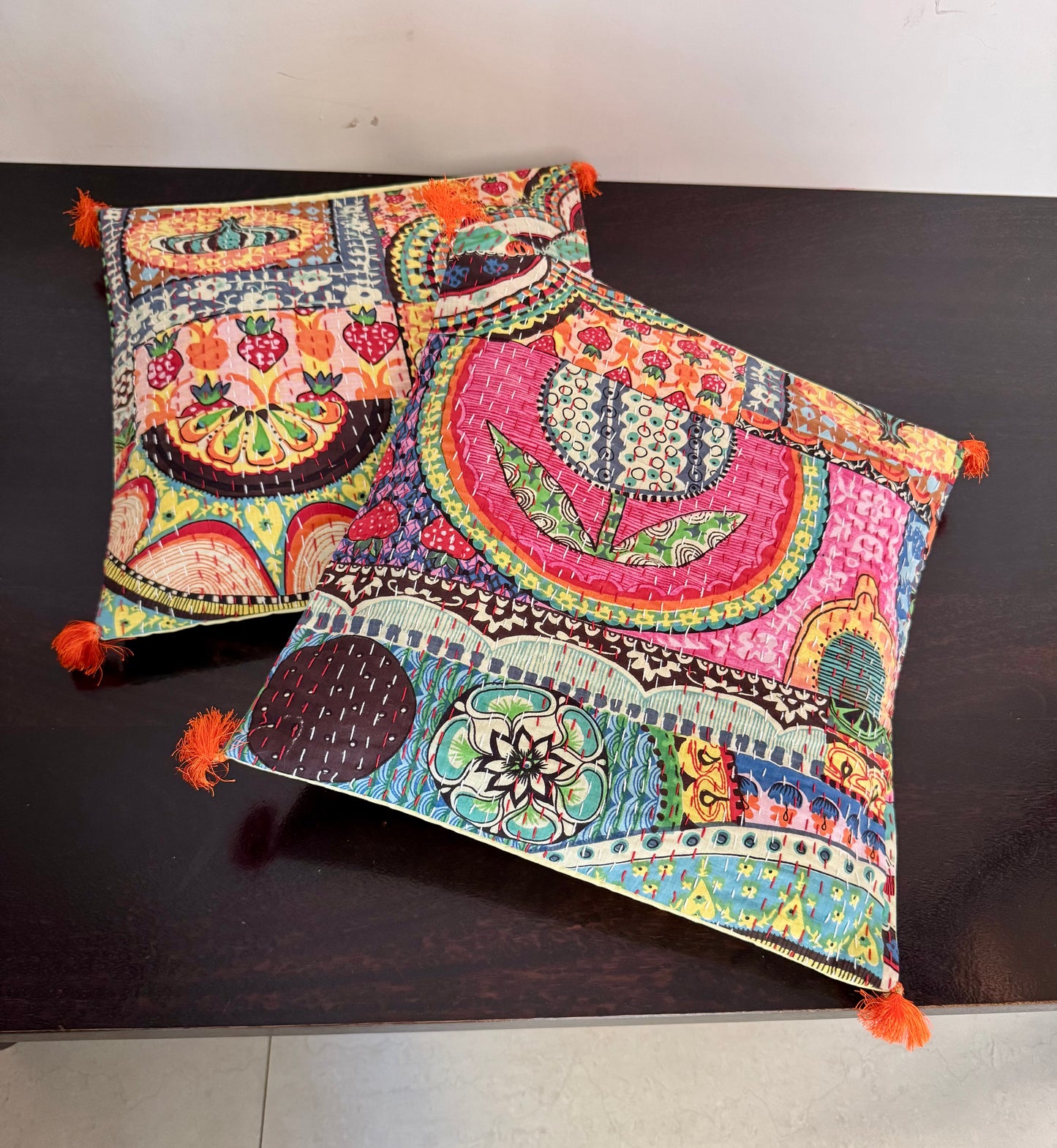 KANTHA MUTLICOLOUR : SET OF 2 COVERS