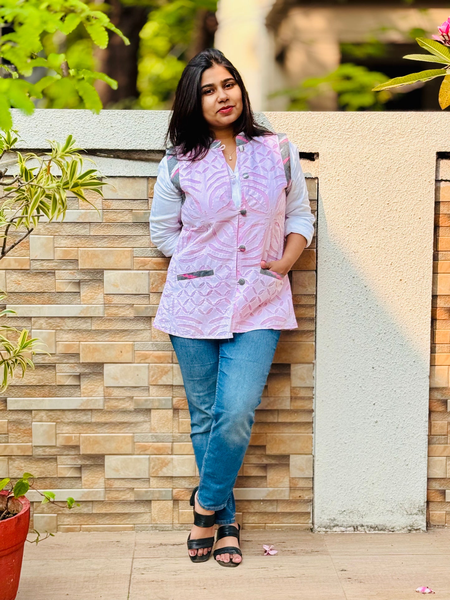 SERENE : SLEEVELESS JACKET