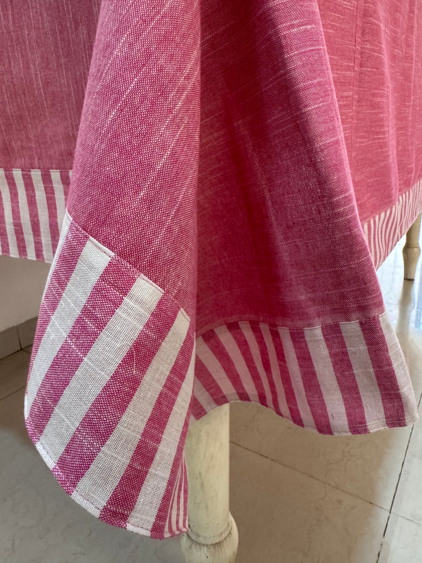 ROSE PINK COTTON TABLE COVER