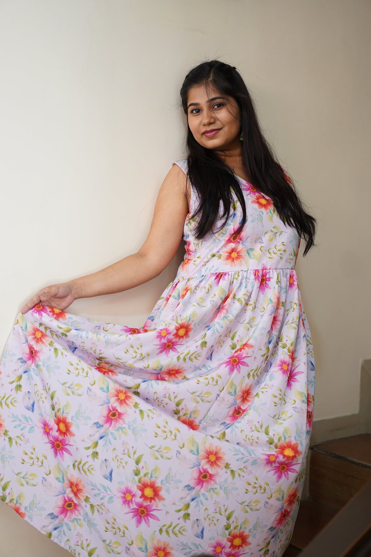 PRETTY PETALS : FLORAL DRESS