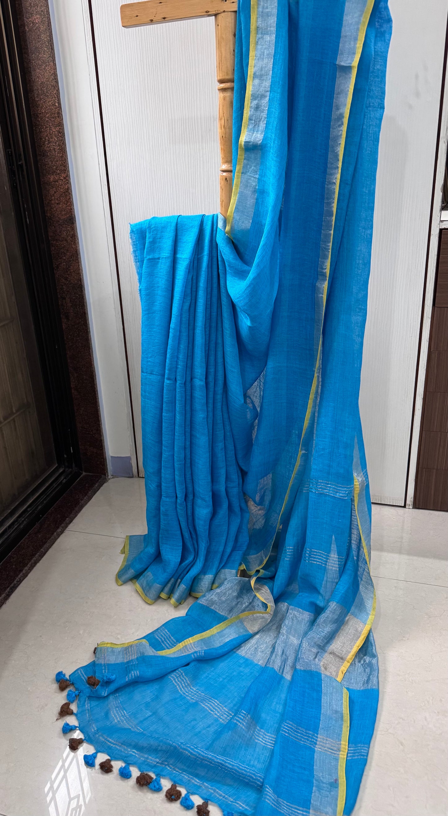 SHAMBHAVI : PURE LINEN SAREE