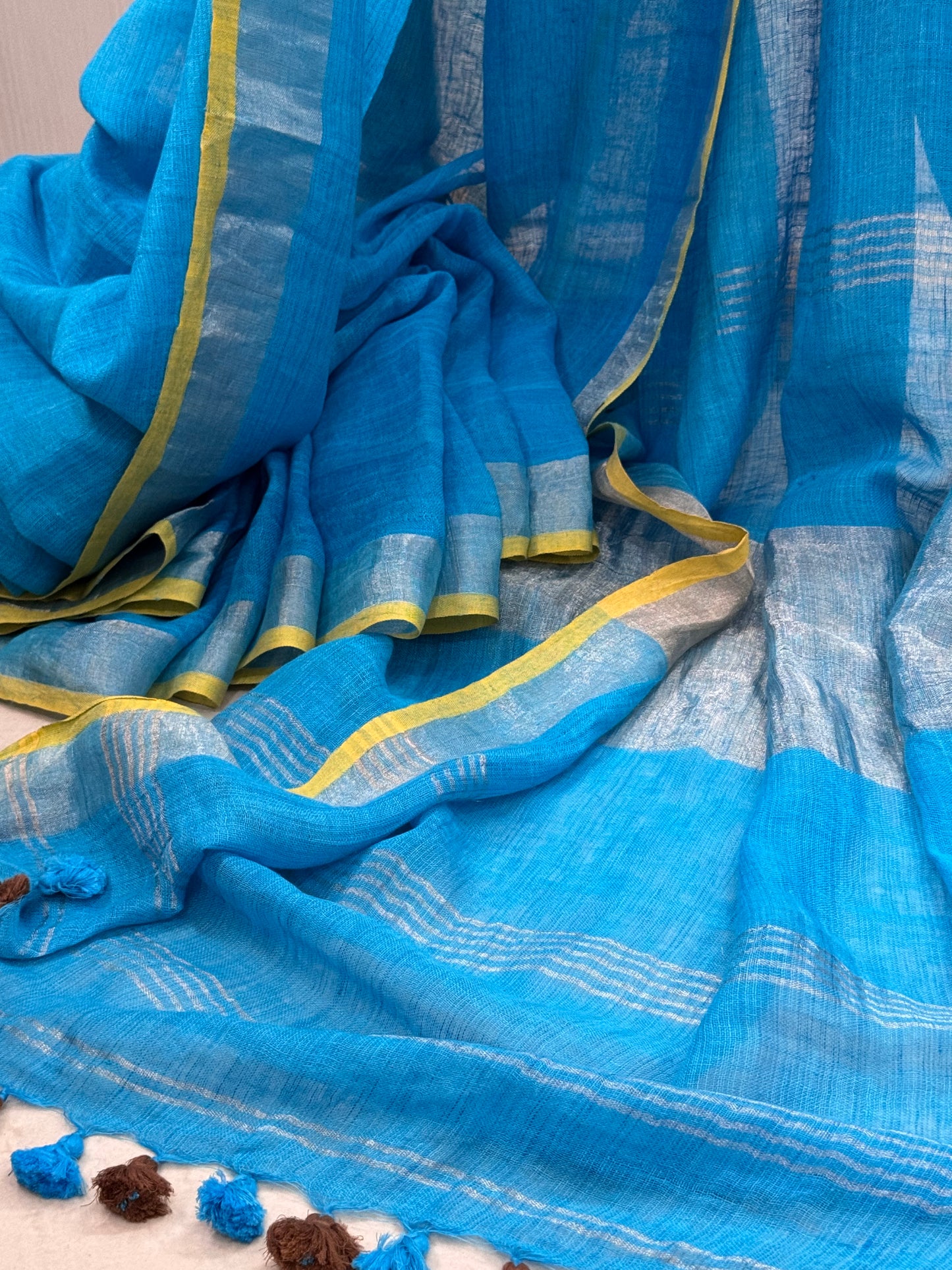 SHAMBHAVI : PURE LINEN SAREE