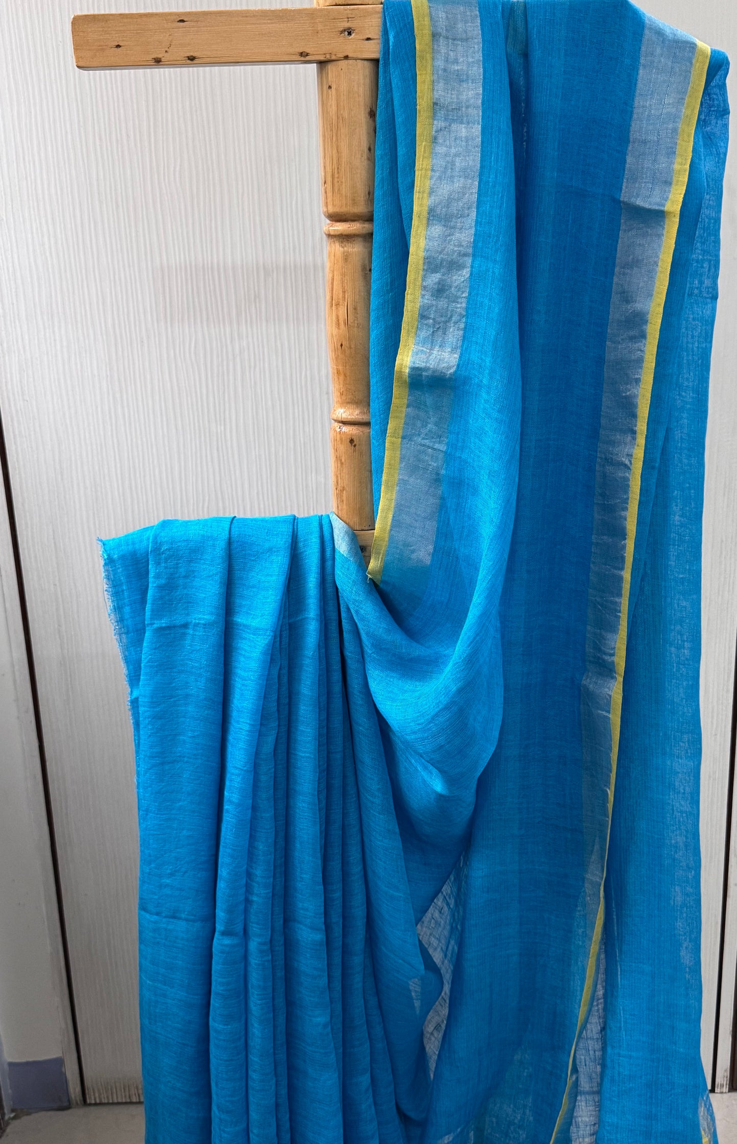 SHAMBHAVI : PURE LINEN SAREE