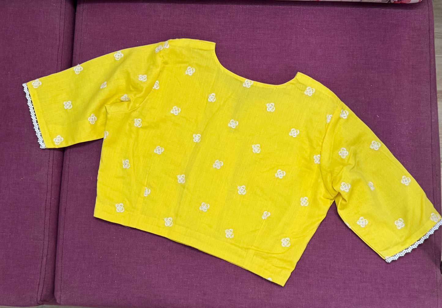 SUNSHINE : PURE COTTON EMBROIDERED BLOUSE