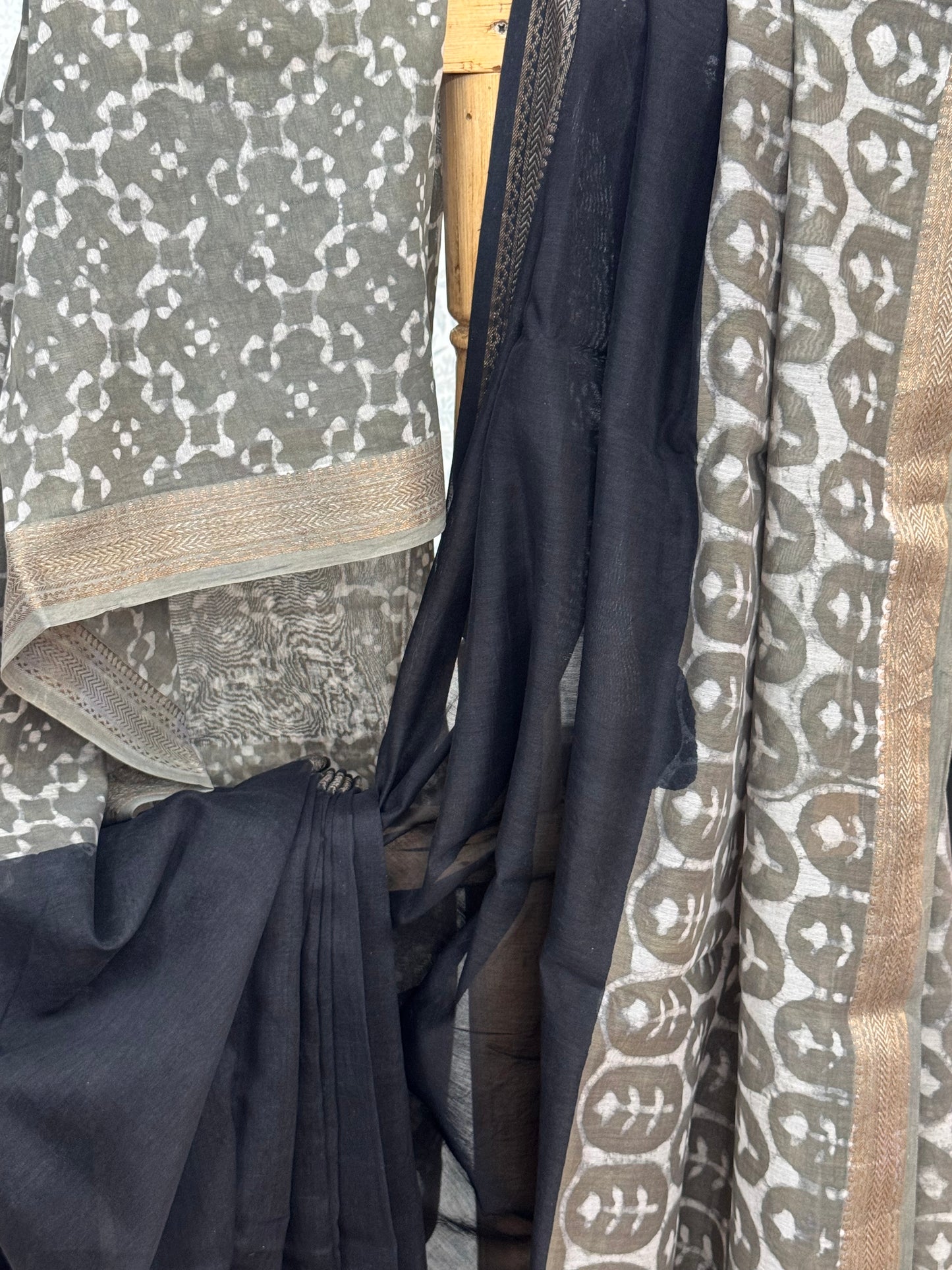 CHHAAYAA : HAND BLOCK PRINTED MAHESHWARI SILK COTTON SAREE