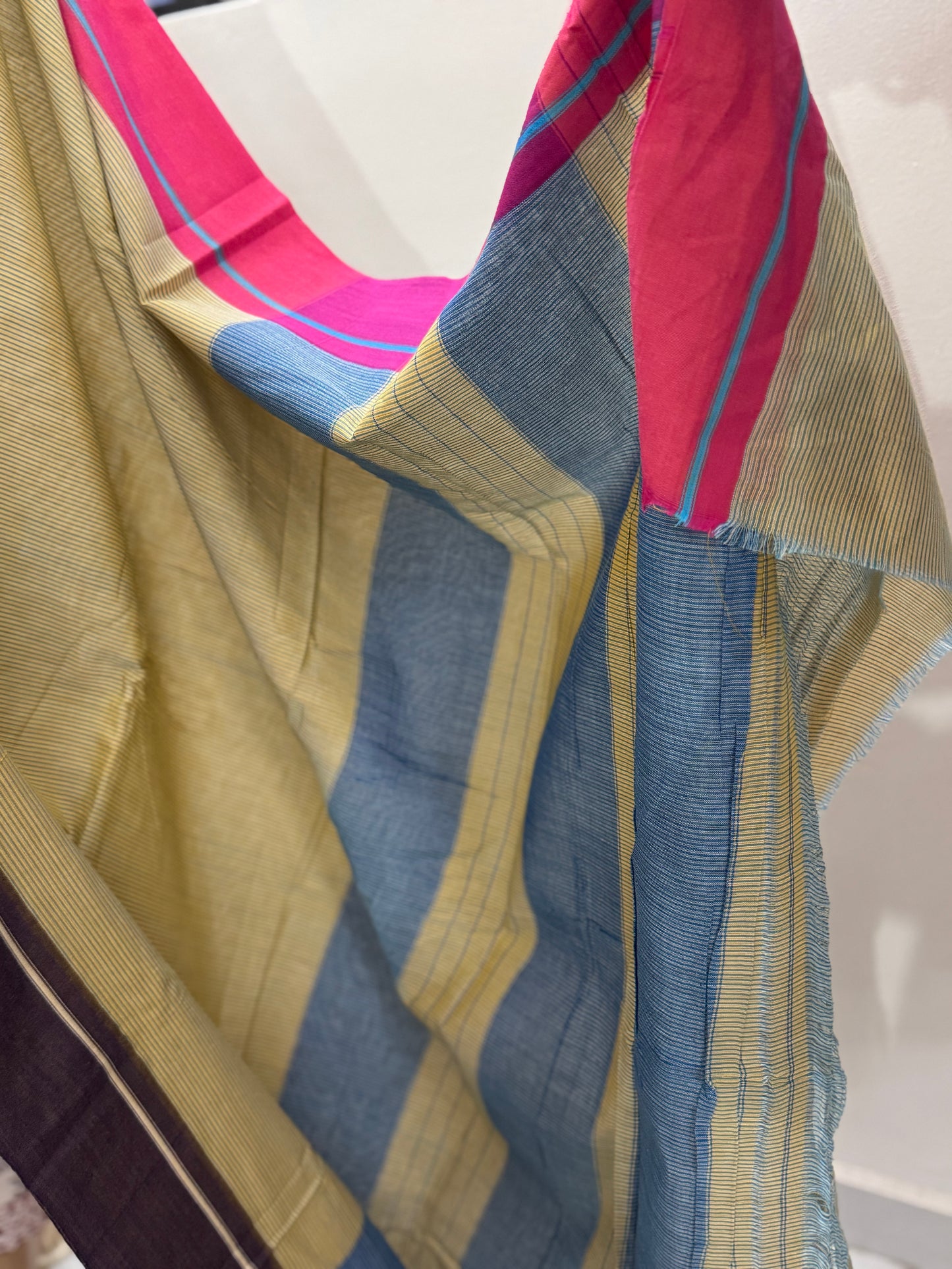 CHANDANA : BEIGE PATTEDA ANCHU SAREE