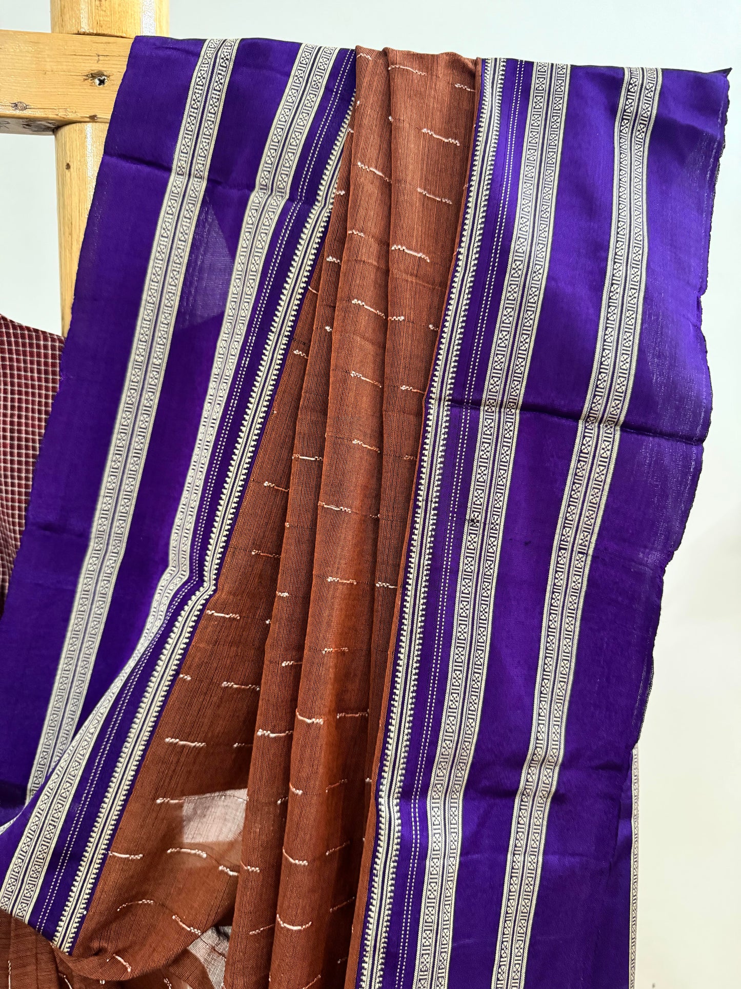 VASUNDHARA : BROWN ILKAL COTTON SAREE