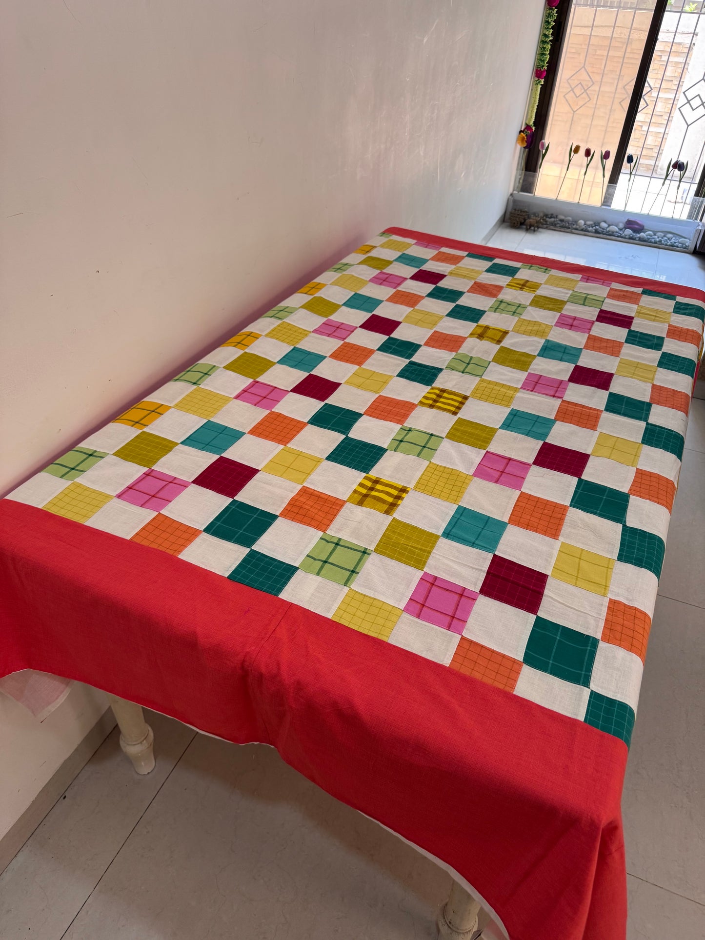 QUILTED COTTON TABLE COVER