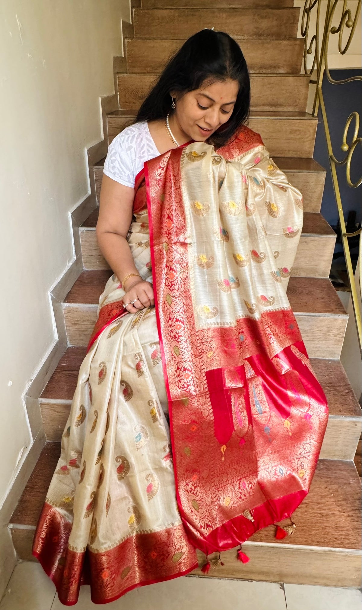 SEEYA : TUSSAR SILK SAREE WITH ZARI BORDER