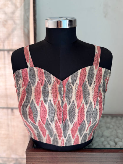 ALMOND : COTTON BLOUSE