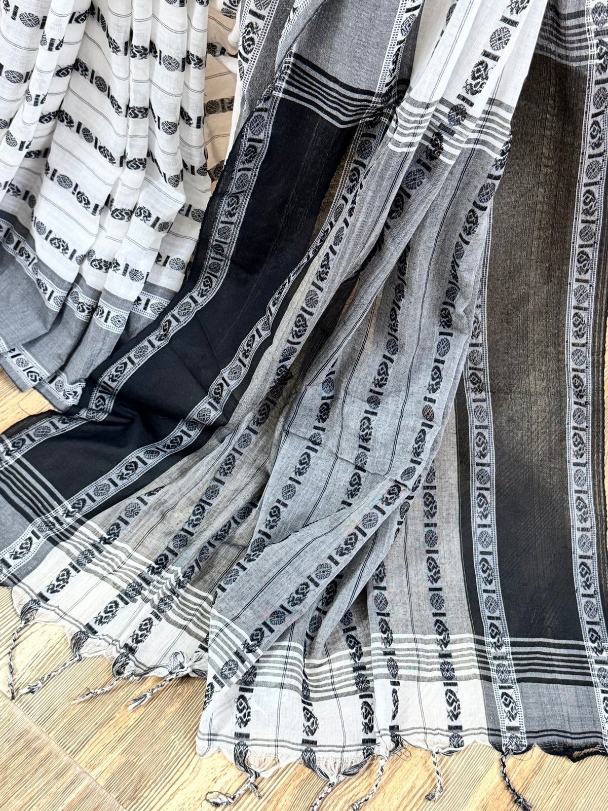 WANI :BLACK AND WHITE COTTON SAREE WITH RUDRAKSHA MOTIF