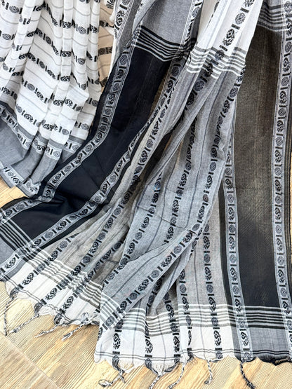 WANI :BLACK AND WHITE COTTON SAREE WITH RUDRAKSHA MOTIF