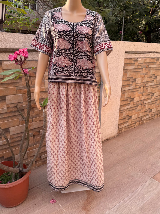SUMAN : SKIRT AND TOP SET