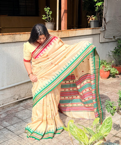 SHAMBHAVI : KARVATI KINAAR TUSSAR SILK JHALA PALLA WITH VERTICLE WOVEN STRIPES, RED AND GREEN BORDERS