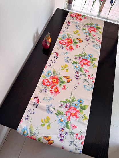 GLAZED SATIN TABLE RUNNER