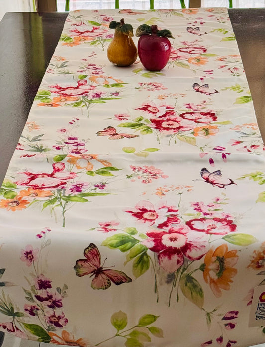 Floral table runner