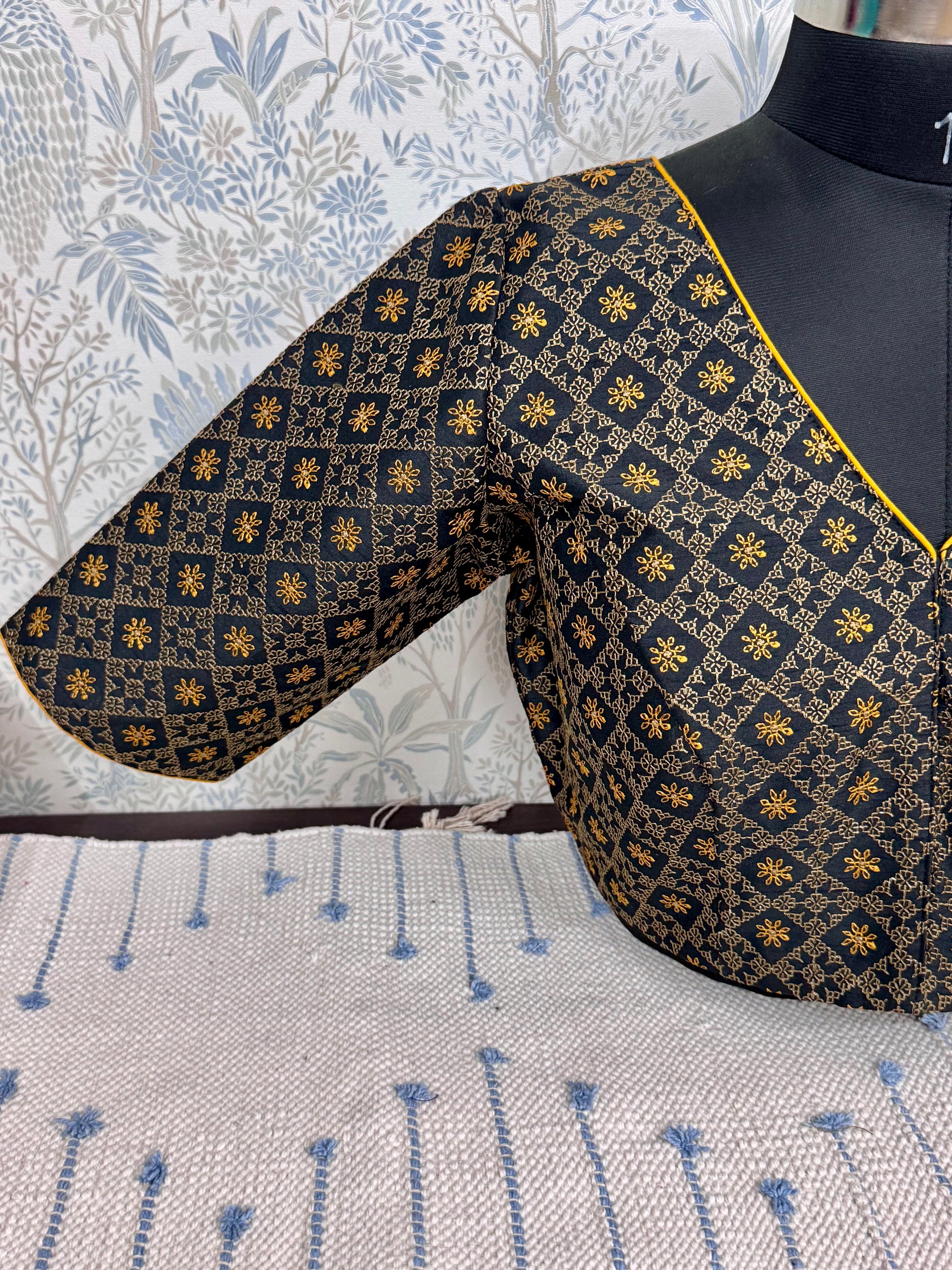 kasuti blouse