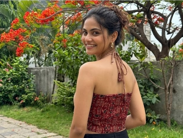 GATHA : GAMATHI HALTER BLOUSE