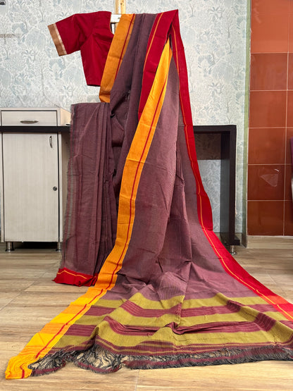 BHUMI : PATTEDA ANCHU SAREE