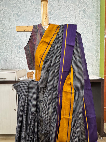 KESHAVI : PATTEDA ANCHU SAREE