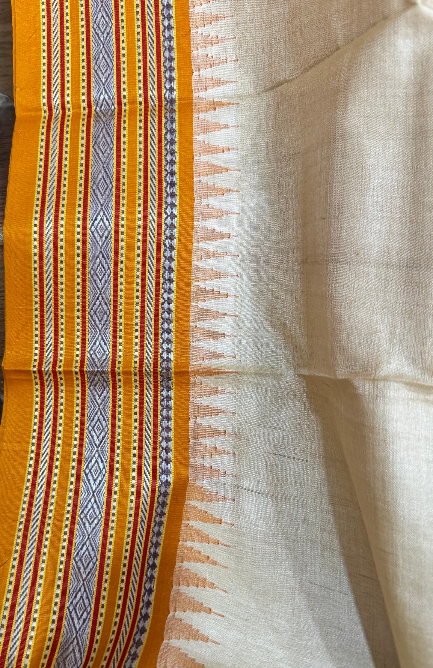 SHEETALA : VIDARBHA TUSSAR KARVATI KINAR SAREE WITH MUSTARD / BLUE BORDERS