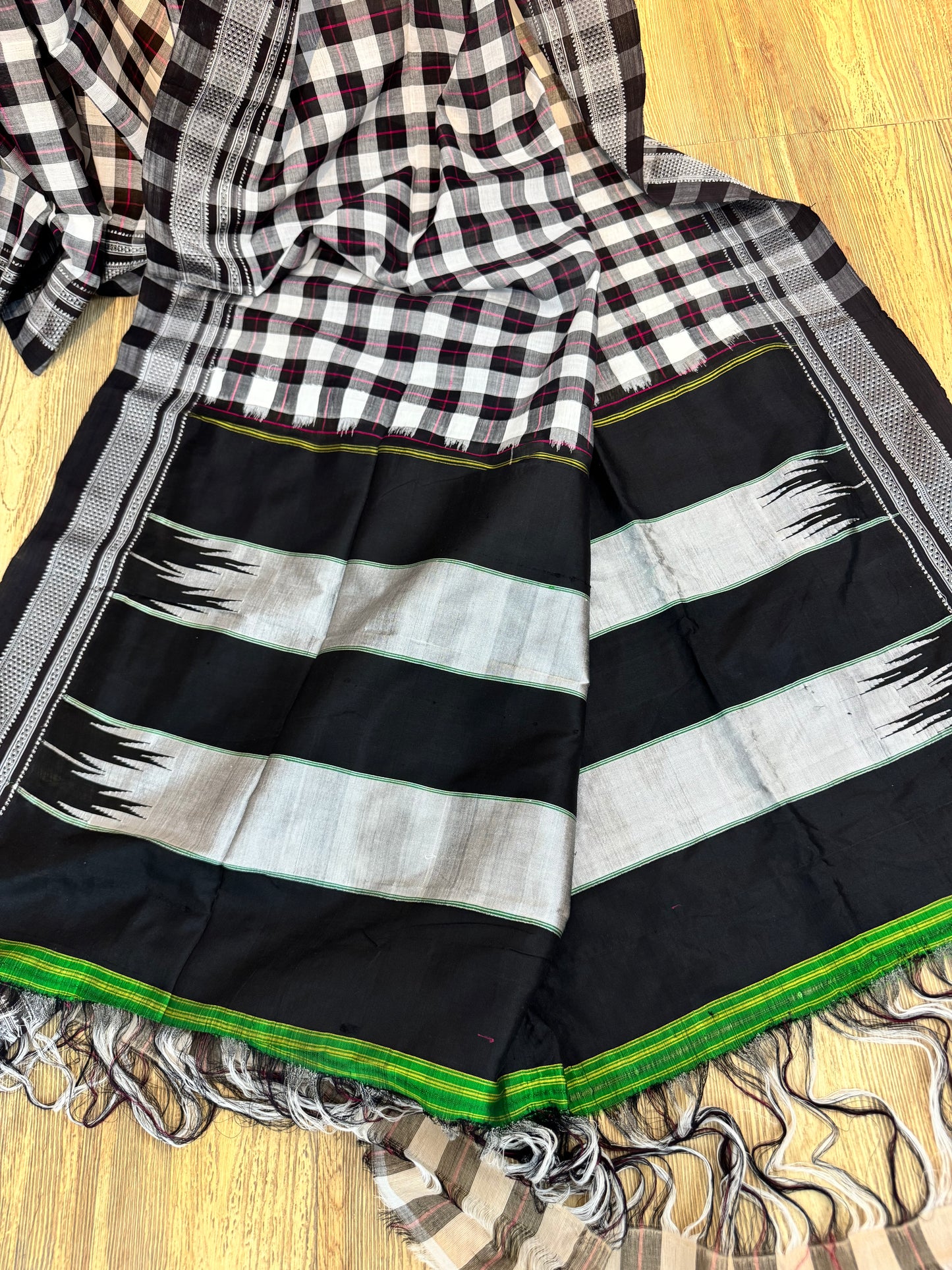 ALAKNANDA : BLACK AND WHITE CHECKERED ILKAL COTTON SAREE