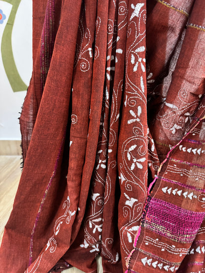 TANVI : COTTON KANTHA SAREE