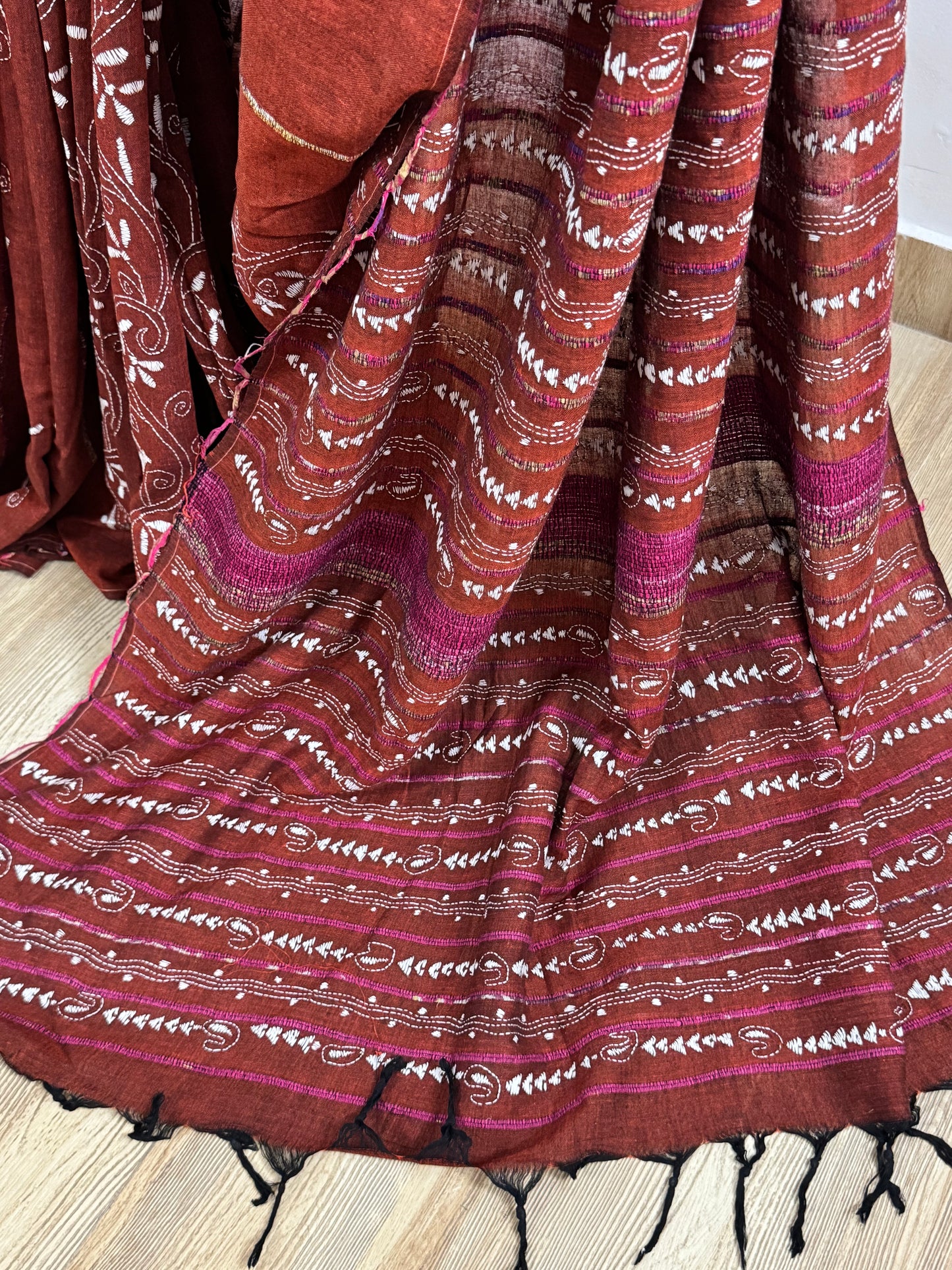 TANVI : COTTON KANTHA SAREE