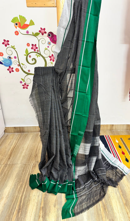 KRISHNAA : PATTEDA ANCHU SAREE WITH GREEN AND BLACK BORDER