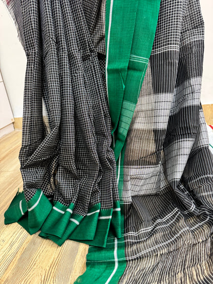 KRISHNAA : PATTEDA ANCHU SAREE WITH GREEN AND BLACK BORDER