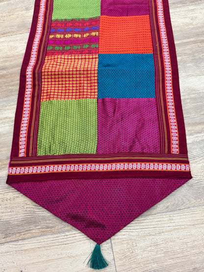 MULTICOLOUR QUILTED TABLE RUNNER