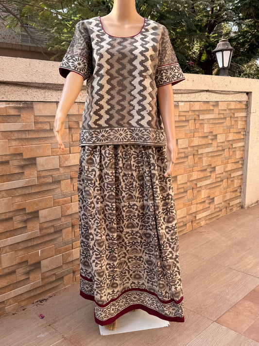 SITARA : SKIRT AND TOP SET