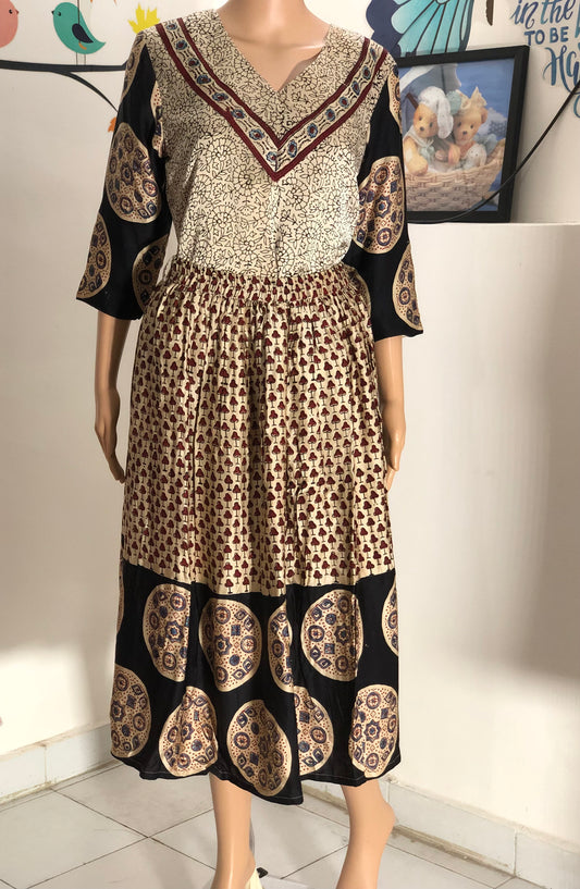 TARA: MODAL SILK SKIRT