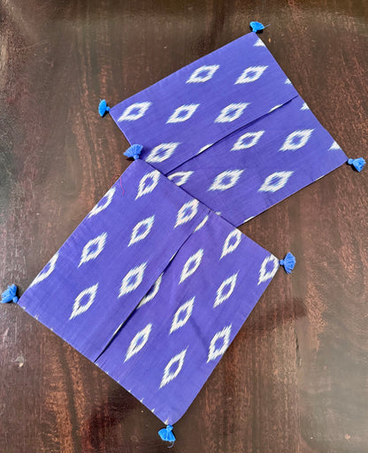 IKKAT COTTON : SET OF 2 COVERS