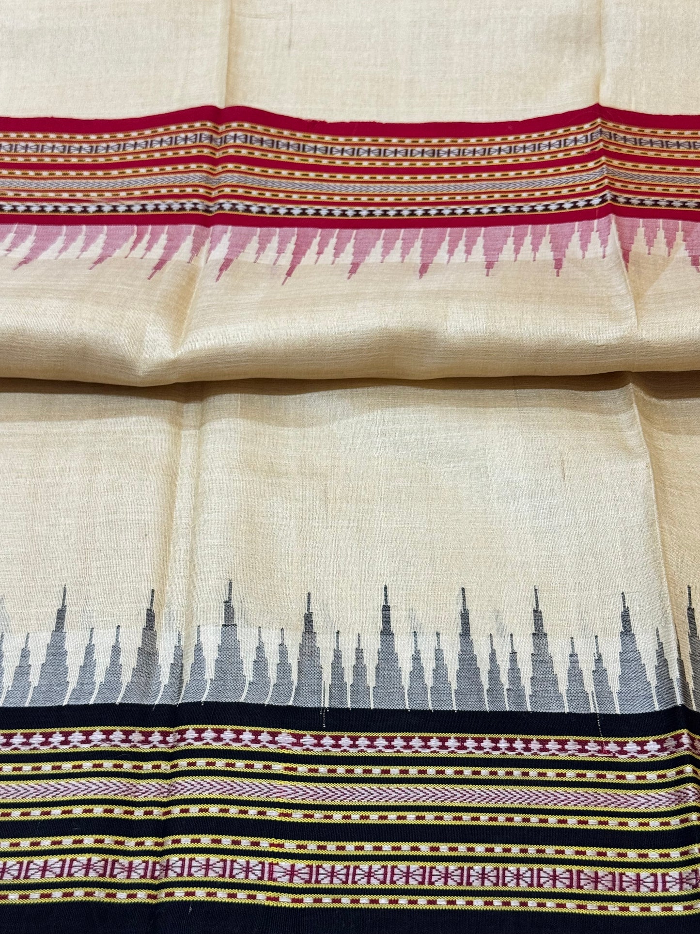 SNIGDHA : KARVATI KINAAR TUSSAR SILK DUPATTA