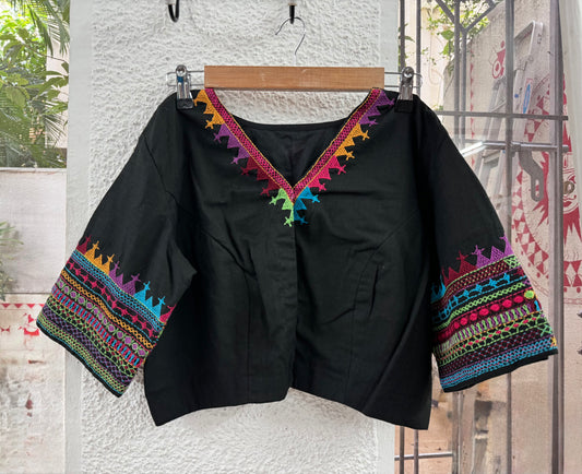 AURA : PURE COTTON EMBROIDERED BLOUSE