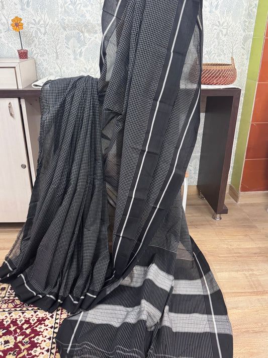 GANDHA : PATTEDA ANCHU SAREE