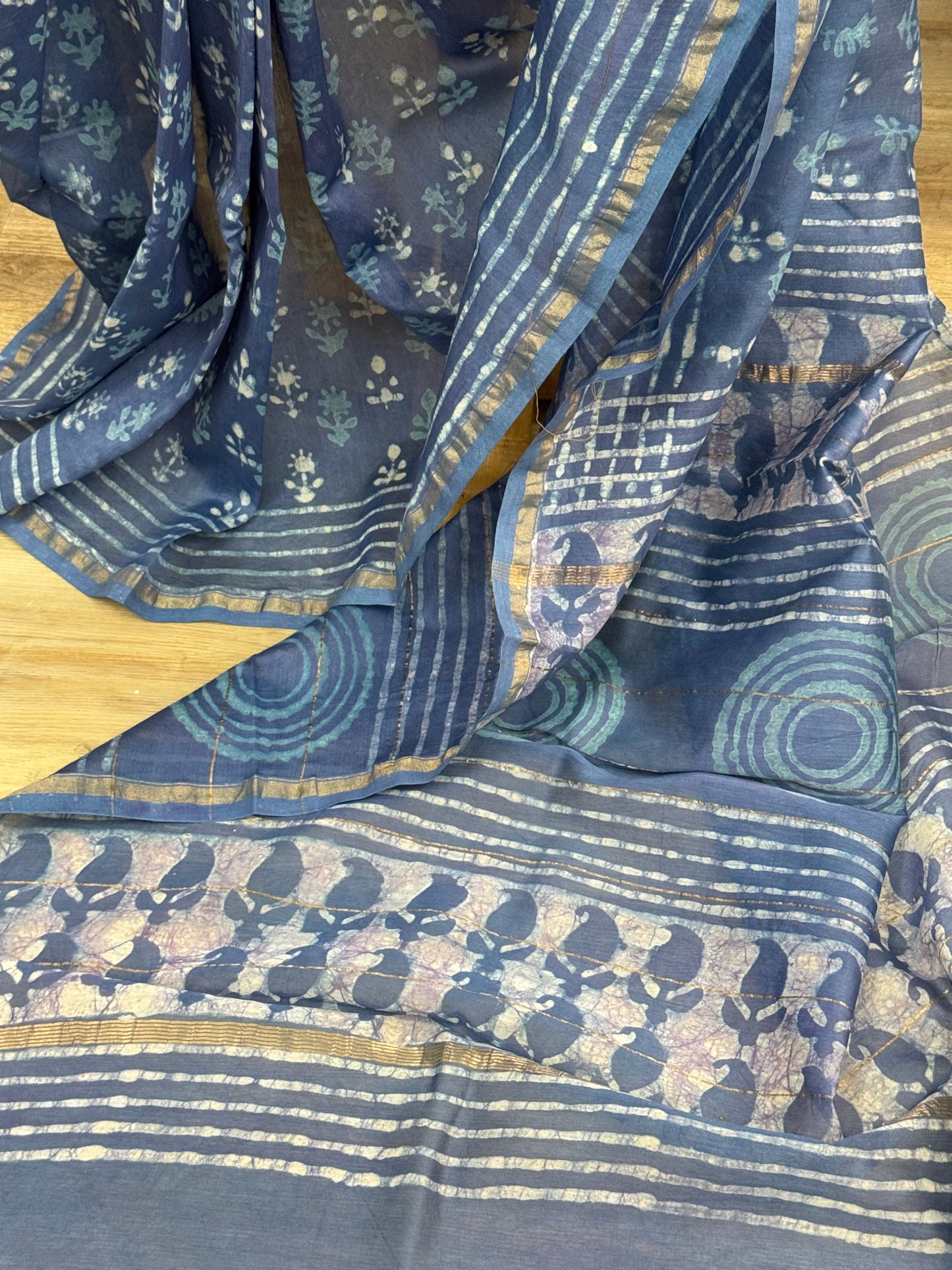 NEELKANTI : HAND BLOCK PRINTED CHANDERI SILK COTTON SAREE