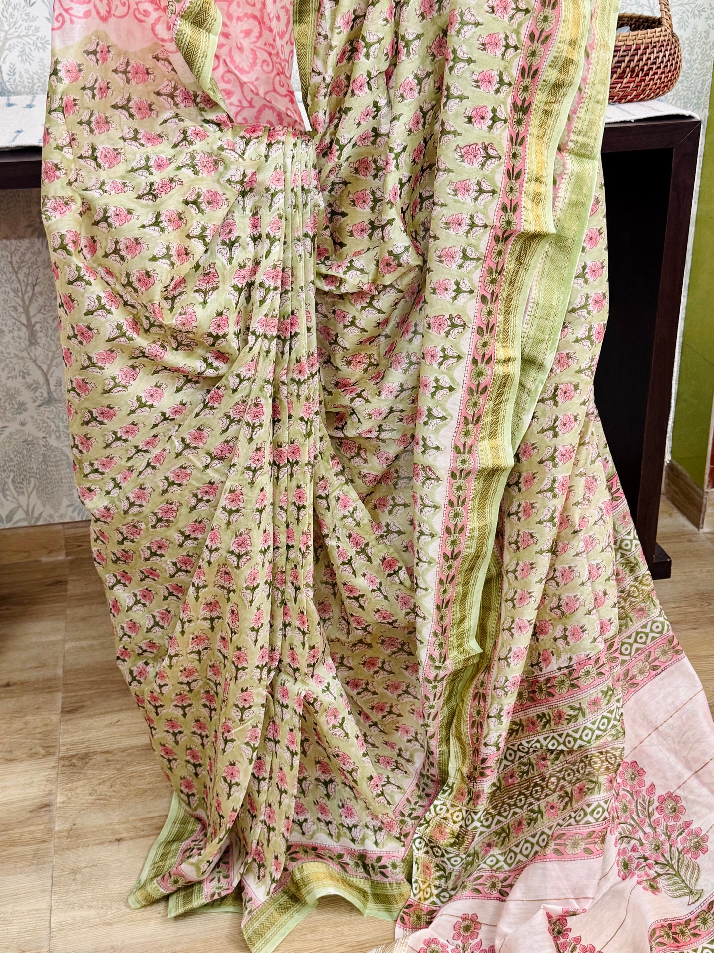 HARITHA : HAND BLOCK PRINTED MAHESHWARI SILK COTTON SAREE