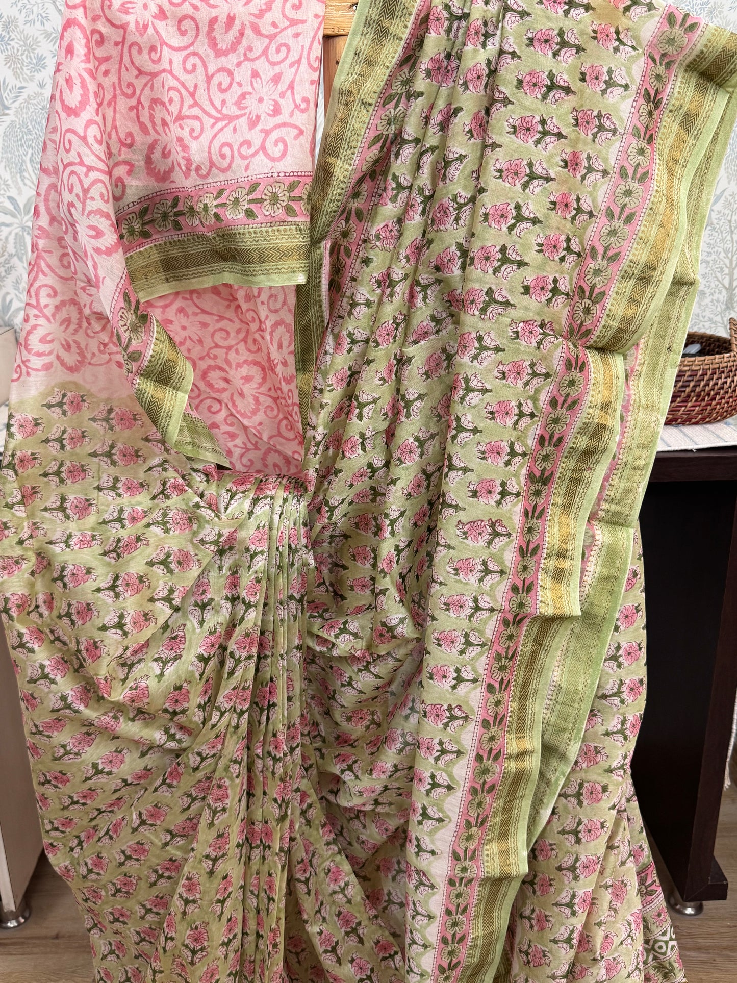 HARITHA : HAND BLOCK PRINTED MAHESHWARI SILK COTTON SAREE